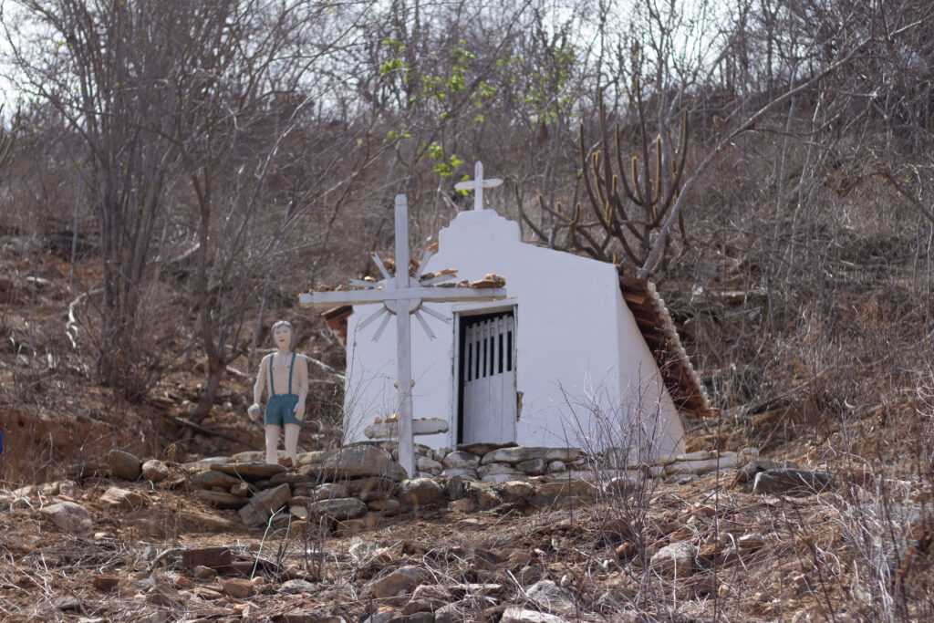 Chapel in honor of the boy who was lost in Serra do Feiticeiro (Wizard's Ridge), Angicos, RN