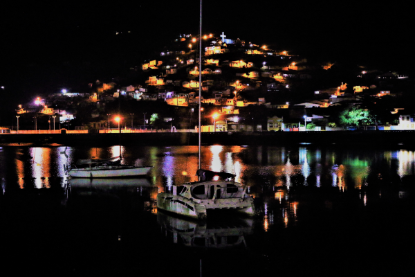 View of the northern lights in the city of São Félix, Bahia (Source: Canva)