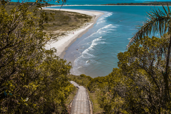 Trail to the beach Ilha do Mel - Paraná