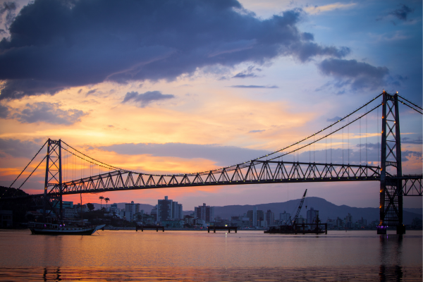 Florianopolis, Hercilio Luz Bridge