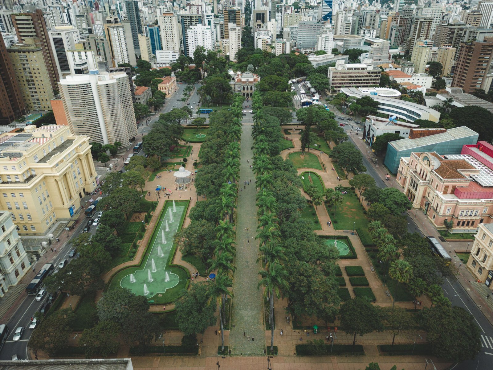 Lee más sobre el artículo Is Belo Horizonte safe? Essential security tips for foreign tourists (2026)